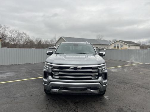 Sterling Gray Metallic 2026 Chevrolet Silverado 1500 High Country