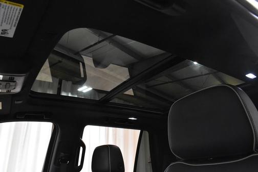 Summit White 2021 GMC Yukon SLT