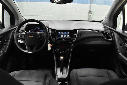 Nightfall Gray Metallic 2020 Chevrolet Trax LT