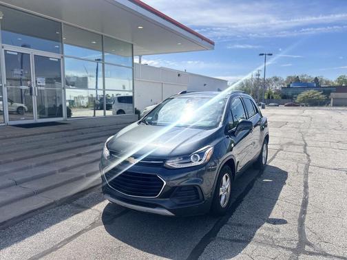 Nightfall Gray Metallic 2020 Chevrolet Trax LT