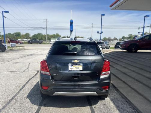 Nightfall Gray Metallic 2020 Chevrolet Trax LT