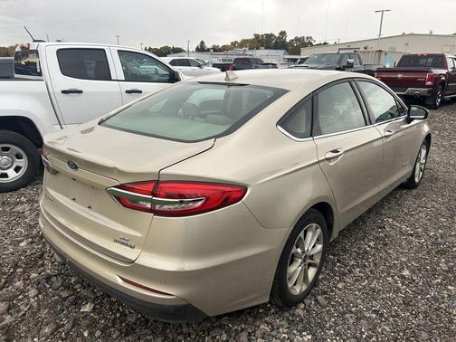 2019 Ford Fusion Hybrid SE