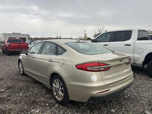2019 Ford Fusion Hybrid SE