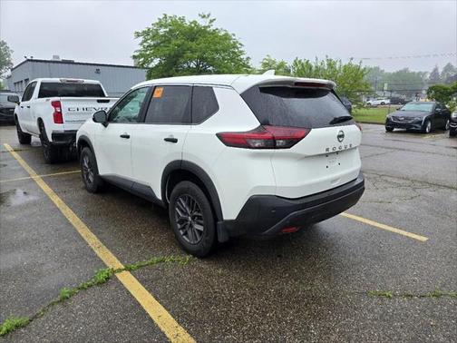 2021 Nissan Rogue S