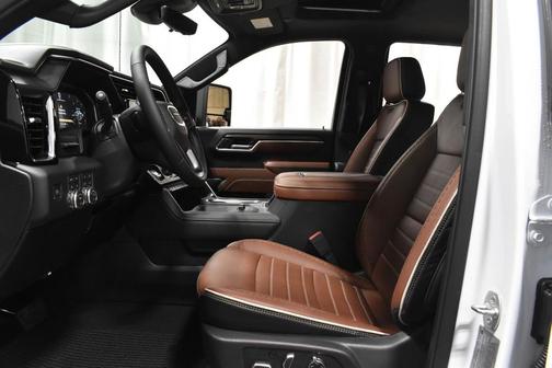 WHITE 2026 GMC Sierra 3500 Denali