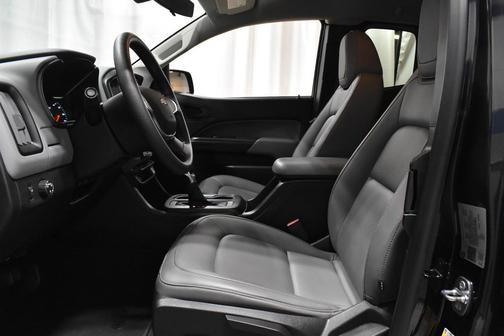 2022 Chevrolet Colorado WT