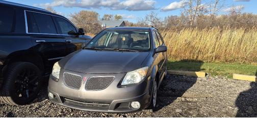2007 Pontiac Vibe Base
