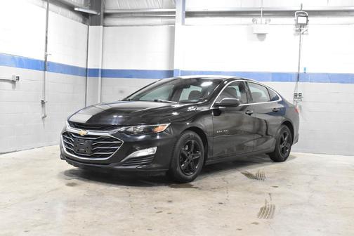 Mosaic Black Metallic 2023 Chevrolet Malibu 1LS