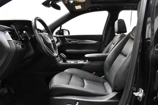 2024 Cadillac XT6 Luxury AWD