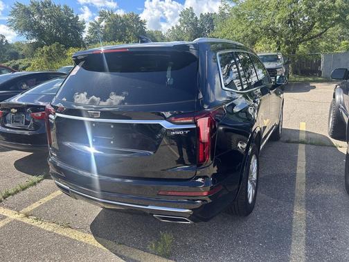 2024 Cadillac XT6 Luxury AWD