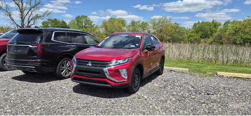 Red Diamond 2020 Mitsubishi Eclipse Cross LE