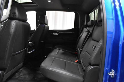 Dynamic Blue Metallic 2024 GMC Sierra 1500 Elevation