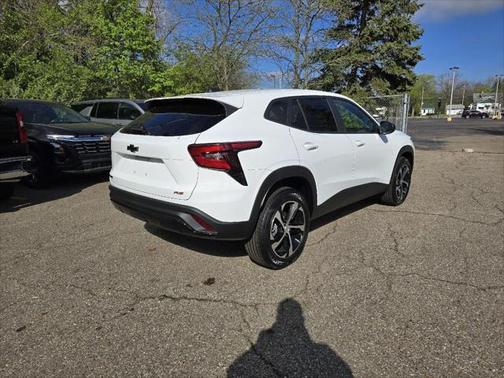 2025 Chevrolet Trax FWD 1RS