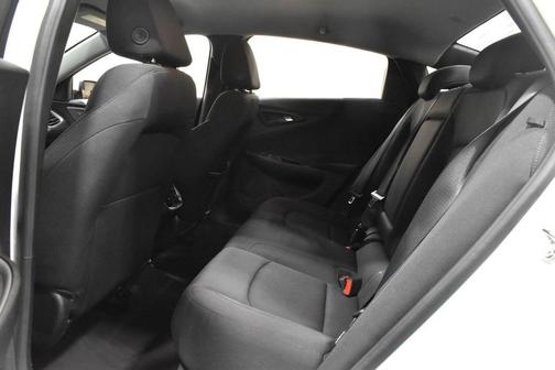 Summit White 2023 Chevrolet Malibu FWD 1LT