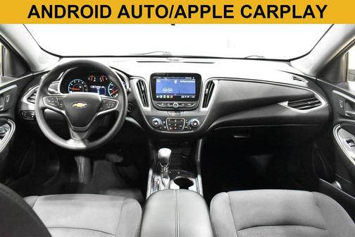 Summit White 2023 Chevrolet Malibu FWD 1LT