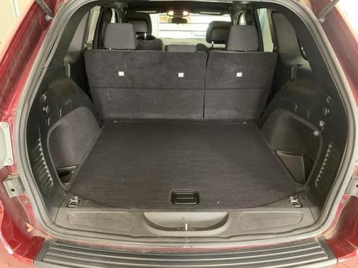 2019 Jeep Grand Cherokee Laredo E