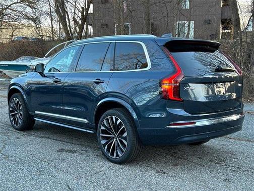 2026 Volvo XC90 B6 Plus 6-Seater