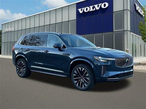 2026 Volvo XC90 B6 Plus 6-Seater