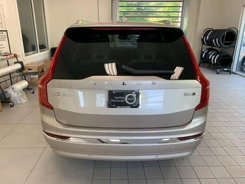 2024 Volvo XC90 B6 Plus Bright Theme 7-Seater