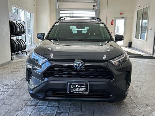 2023 Toyota RAV4 Hybrid LE