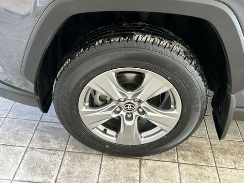 2023 Toyota RAV4 Hybrid LE