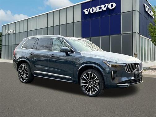 2026 Volvo XC90 B6 Plus 6-Seater