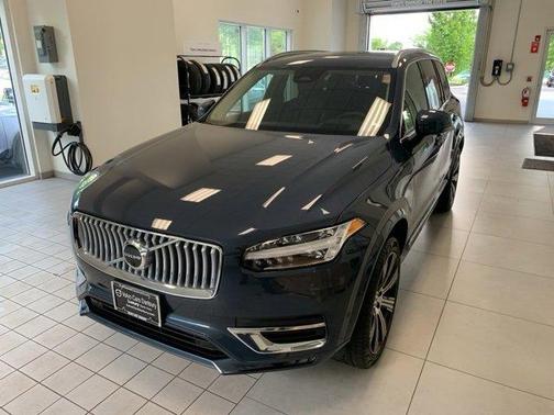 2023 Volvo XC90 B6 Ultimate 6-Seater