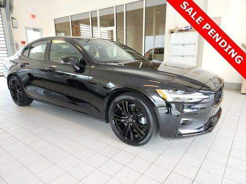 2024 Volvo S60 B5 Plus Black Edition