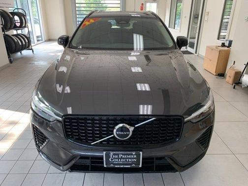 2024 Volvo XC60 B5 Core