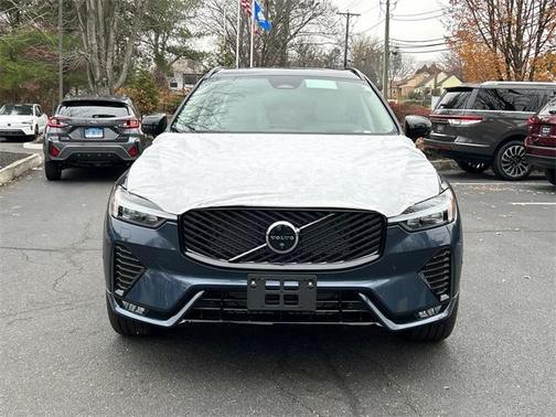2026 Volvo XC60 B5 Ultra