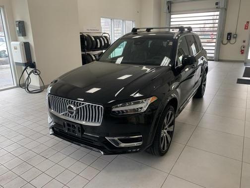 2023 Volvo XC90 B6 Ultimate 7-Seater