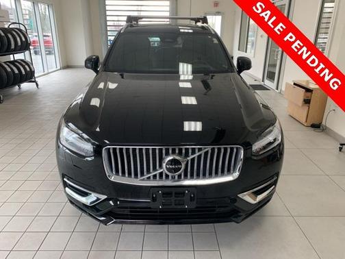 2023 Volvo XC90 B6 Ultimate 7-Seater