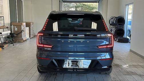 2025 Volvo EX90 Ultra