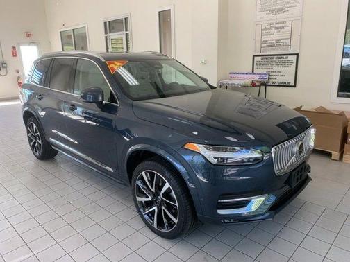 2024 Volvo XC90 B6 Ultimate Bright Theme 7-Seater