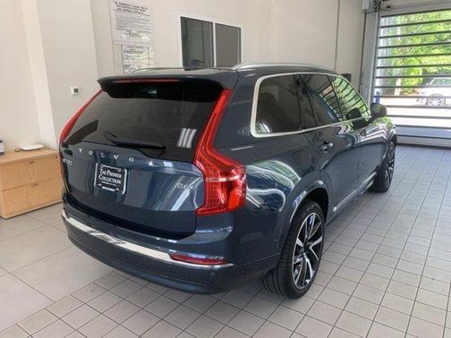 2024 Volvo XC90 B6 Ultimate Bright Theme 7-Seater