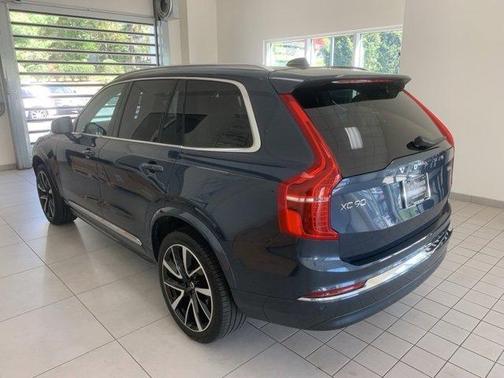 2024 Volvo XC90 B6 Ultimate Bright Theme 7-Seater