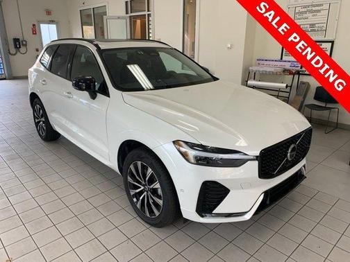 2025 Volvo XC60 B5 Plus