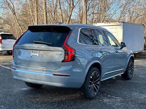 2026 Volvo XC90 B6 Plus 7-Seater