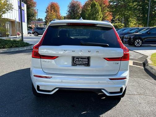 2025 Volvo XC60 Plug-In Hybrid T8 Plus