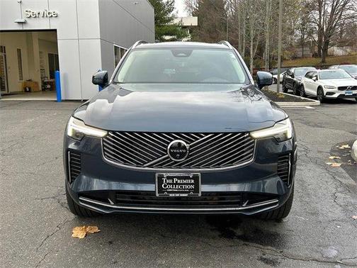 2026 Volvo XC90 B5 Plus 7-Seater