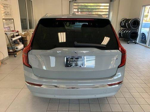 2026 Volvo XC90 B5 Plus 7-Seater