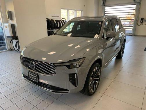 2026 Volvo XC90 B5 Plus 7-Seater