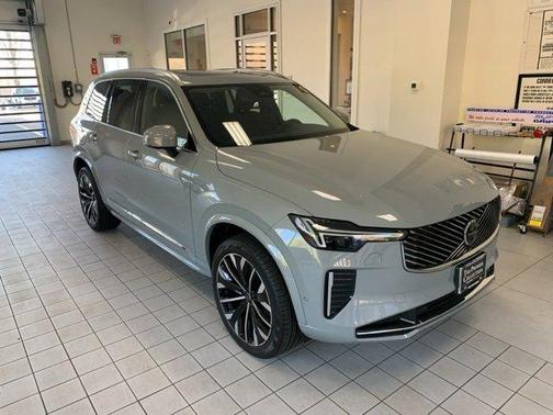 2026 Volvo XC90 B5 Plus 7-Seater