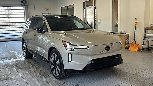 2025 Volvo EX90 Ultra