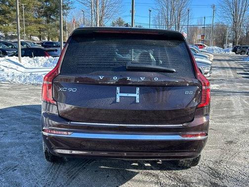 2026 Volvo XC90 B5 Plus 7-Seater