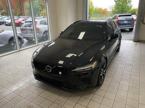 2024 Volvo V60 Recharge Plug-In Hybrid T8 Polestar Engineered