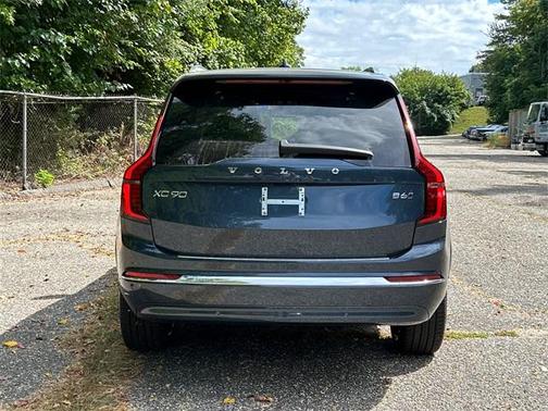 2026 Volvo XC90 B6 Plus 6-Seater