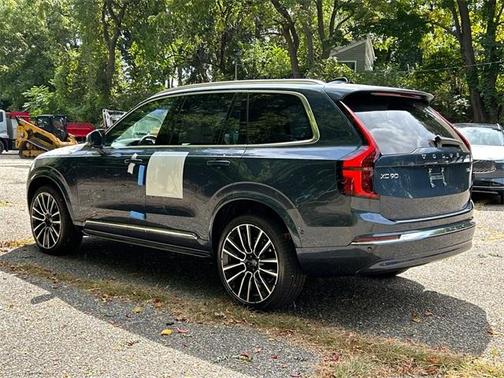 2026 Volvo XC90 B6 Plus 6-Seater