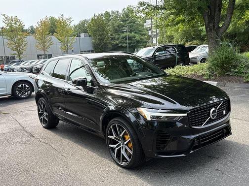 Onyx Black Metallic 2024 Volvo XC60 Recharge Plug-In Hybrid T8 Polestar Engineered