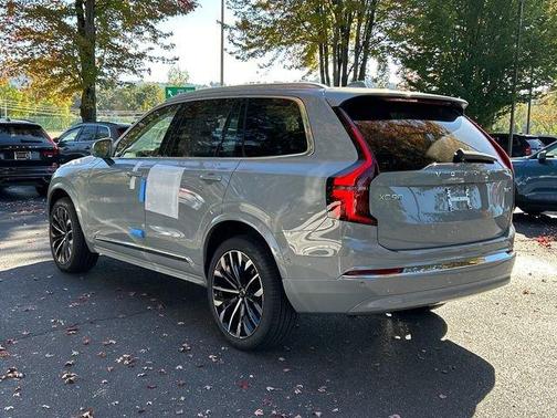 2026 Volvo XC90 B6 Plus 7-Seater